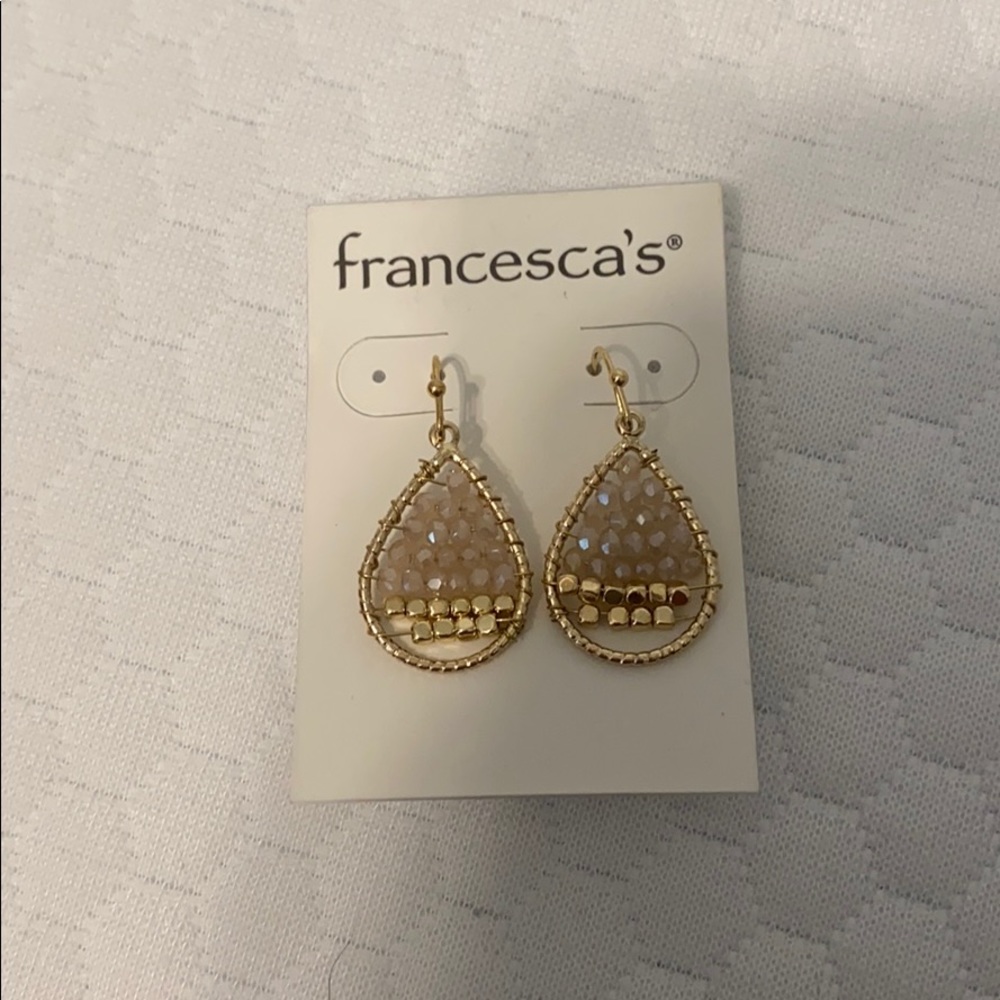Drop earrings with small accents